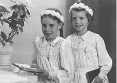 Wilma und Agnes 1942